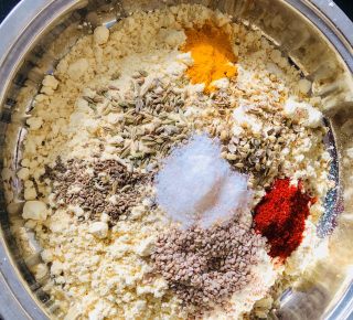 Add spices in the gram flour