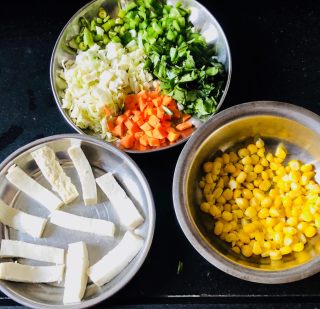 Stuffing for veg paneer paratha