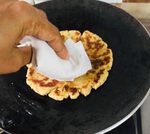 sindhi-mitho-lolo-recipe-step-12