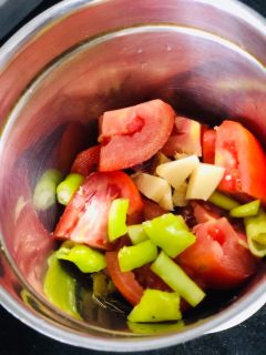 Grind tomatoes-greenchillies-ginger