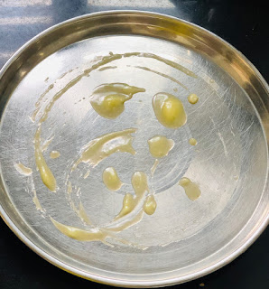 coconut-burfi-nariyl-mithai-step-1:4