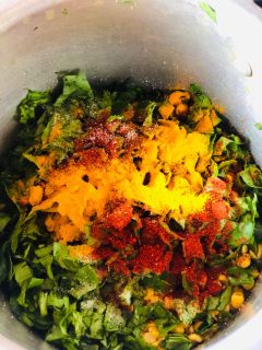 sai-bhaji-(palk-chanadal)-recipe-without-onion-garlic-step-2(7)