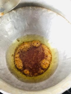 brown-pulao-(bhuga-chawar)-sindhi-food-recipe-in-hindi-step-2(3)