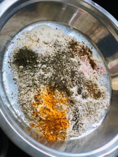 farsi-poori-gujrati-dry-snacks-step-1(1) farsi-poori-gujrati-dry-snacks-step-1(1)