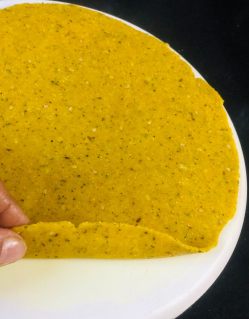 farsi-poori-gujrati-dry-snacks-step-2(3) farsi-poori-gujrati-dry-snacks-step-2(3)