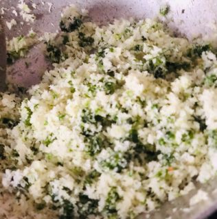 paan-gulakand-sweet(ladoo)-recipe-step-2(3,2)