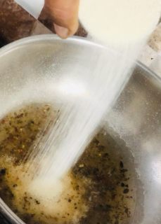 aloo-sooji-tikki-recipe-in-hindi-step-2(4) aloo-sooji-tikki-recipe-in-hindi-step-2(4)