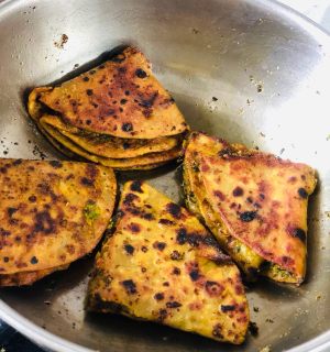 sindhi-seyal-fulka-leftover-roti-recipe-step-3(12)