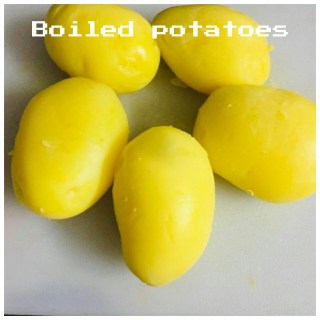 boiled-potato-sabzi-recipe-in-hindi-step-1(1)