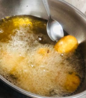 aloo-sooji-tikki-recipe-in-hindi-step-3(4) aloo-sooji-tikki-recipe-in-hindi-step-3(4)