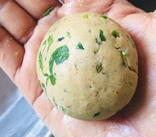 methi-dhebra-gujrati-recipe-step-3(2) methi-dhebra-gujrati-recipe-step-3(2)