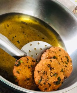 methi-dhebra-gujrati-recipe-step-4(5) methi-dhebra-gujrati-recipe-step-4(5)
