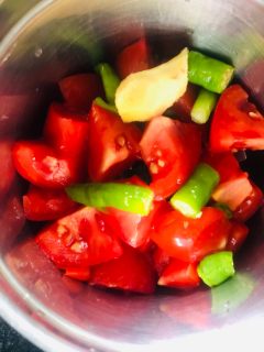 sev-tamatar-ki-sabzi-step-2(1)