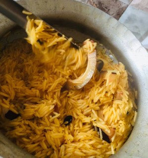 sweet-rice-(sindhi-tahiri)-recipe-step-2(20)