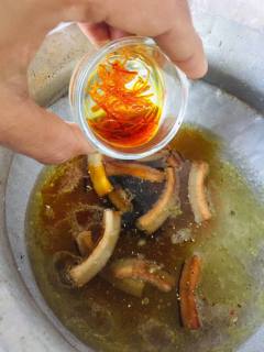 sweet-rice-(sindhi-tahiri)-recipe-step-2(8)