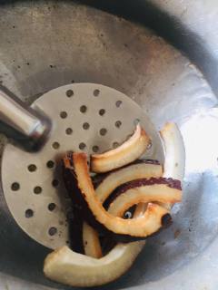 sweet-rice-(sindhi-tahiri)-recipe-step-2(3)