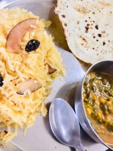 sweet-rice-(sindhi-tahiri)-recipe-step-2(23)