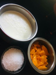 mango-milk-shake mango-milk-shake