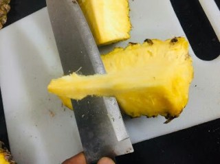 pineapple-juice-step-1(5)