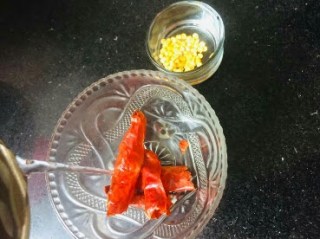 dum-aloo-recipe-step-1a(2)