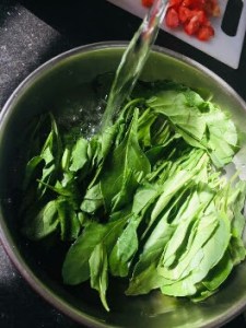 palak-paneer-recipe-without-onion-garlic-step-1(1)