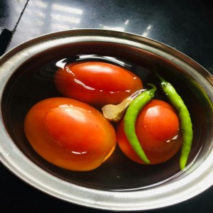 baby-p0tatoes-sabzi-recipe-in-curd-gravy-step-1(c,1)