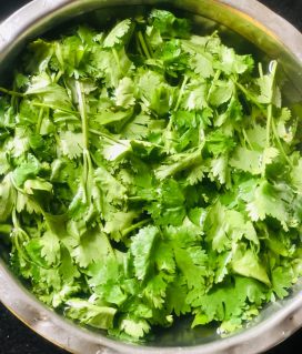 sindhi-seyal-fulka-leftover-roti-recipe-step-1(1)