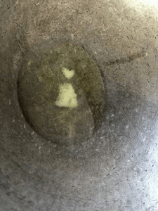 til-murmura-nariyal-mixed-gud-chikki-step-2(5)