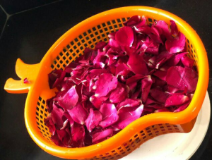 gulkand-recipe-step-1(2)