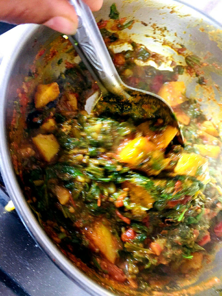 aloo-palak-sabzi-recipe