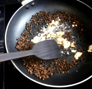 garam-masala-powder-recipe-ingredients-with-quantity-step-2(5)