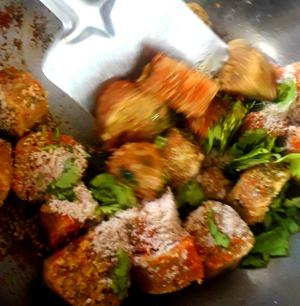 LEFTOVER PULAO MUTHIYA / LEFTOVER PULAO RECIPE / बचे हुए पुलाव में से मुठिया कैसे&nbsp;बनाए