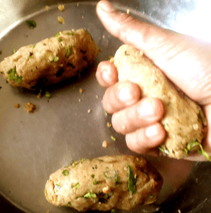 leftover-pulao-muthiya-recipe-step-3(2)