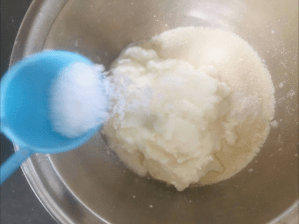 sooji-aloo-rolls-recipe-step-1(2)