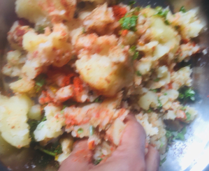 sooji-aloo-rolls-recipe-step-2(5)