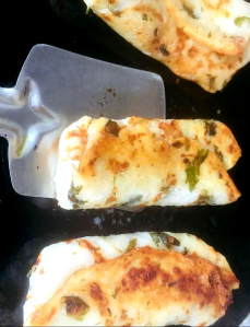 sooji-aloo-rolls-recipe-step-4(6)