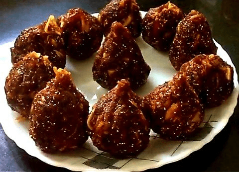 khajur-dry-fruit-modak-recipe