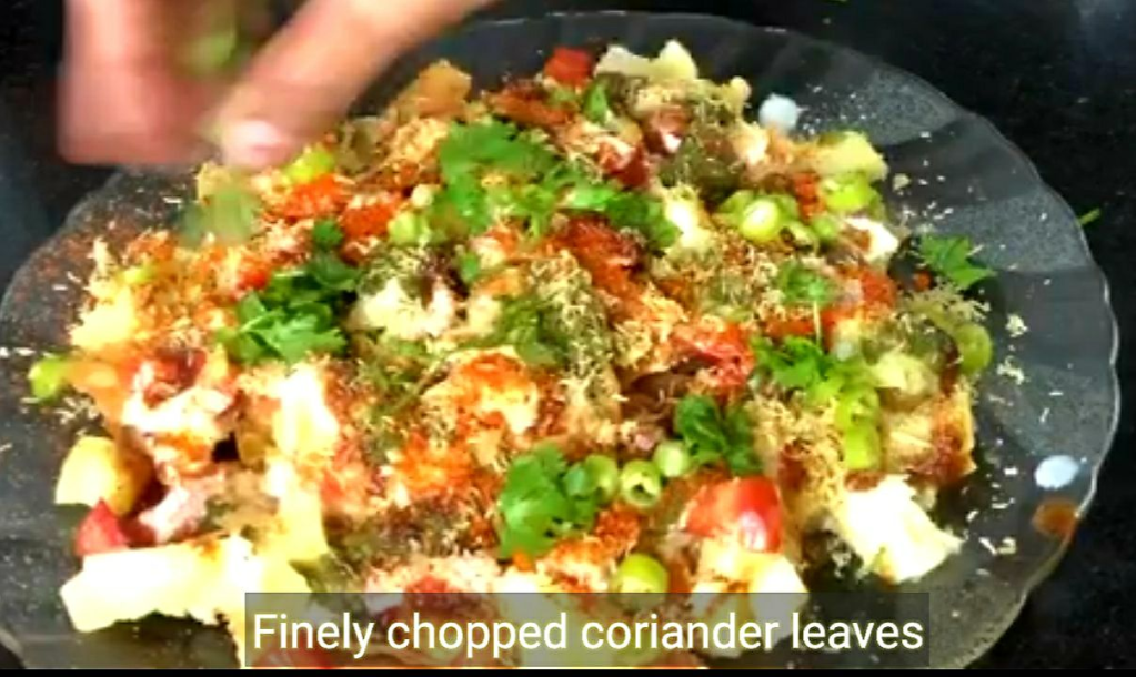 dahi-aloo-papdi-chat-recipe