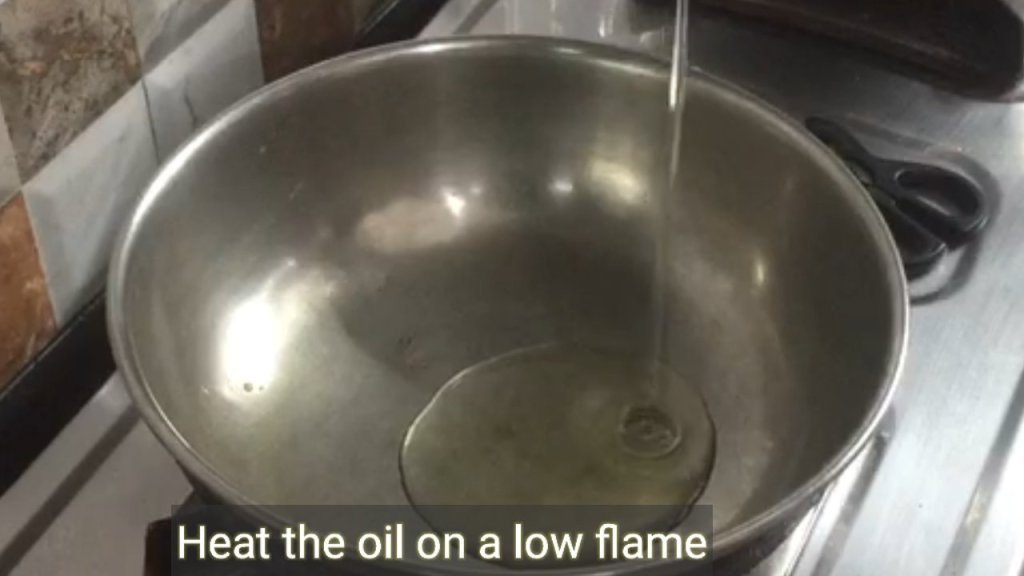 sev-tamatar-ki-sabzi-recipe-without-onion-garlic