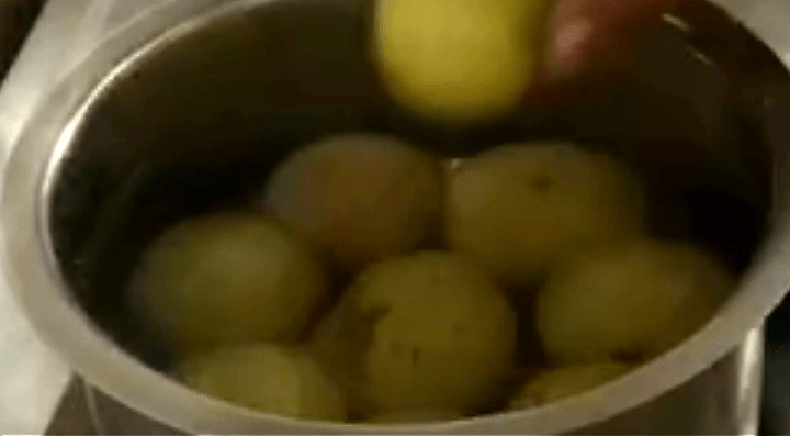 gooseberry-pickle-amla-achar