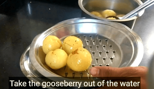 gooseberry-pickle-amla-achar