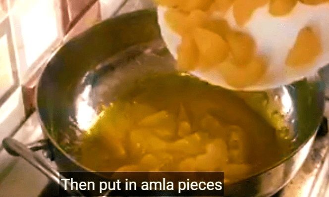 gooseberry-pickle-amla-achar