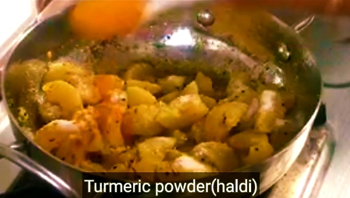 gooseberry-pickle-amla-achar