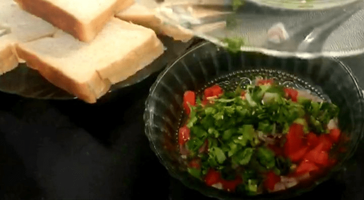 sandwich-recipe-onion-tomato-toast