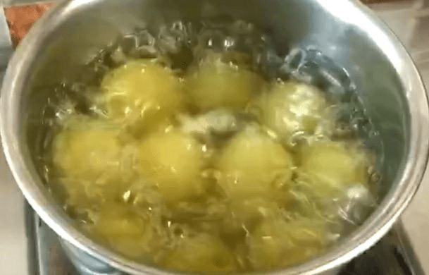 amla-murabba-with-jaggery