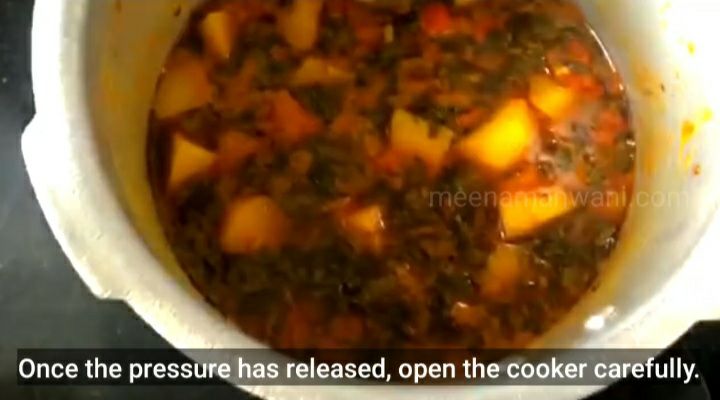 no-onion-no-garlic-methi-aloo